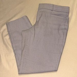 Banana Republic Grey Sloan Fit Cropped Pants. Size 2 Petite.